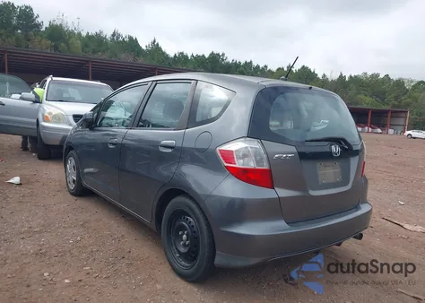 2012 Honda Fit z USA, uszkodzony, nr VIN JHMGE8H38CC036601